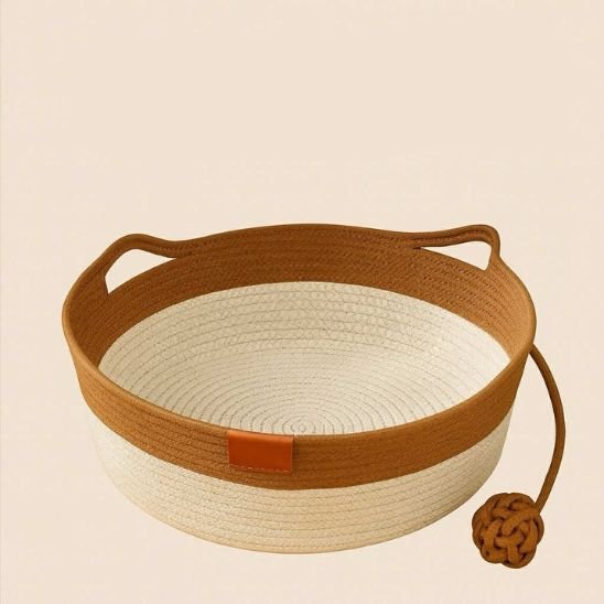 panier chat osier oreilles chat rond marron avec balle