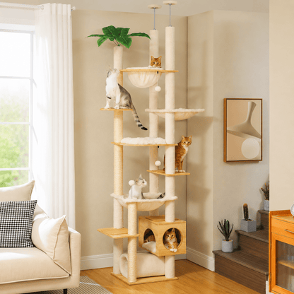 arbre a chat plafond beige avec plusieurs chats
