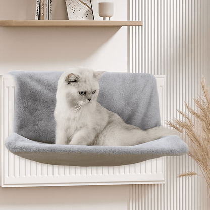 chat assis sur hamac pour chat radiateur gris rectangulaire doux