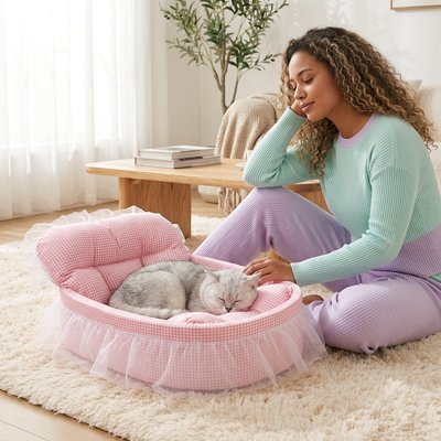 chat blanc dormant dans panier chat design lit rose