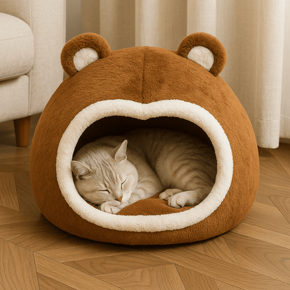 chat dormant dans niche chat design ours brun doux confortable