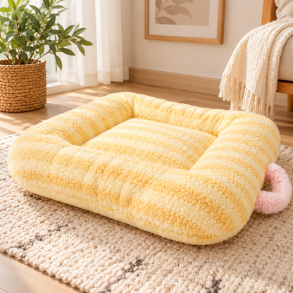 coussin chat jaune peluche douce confortable