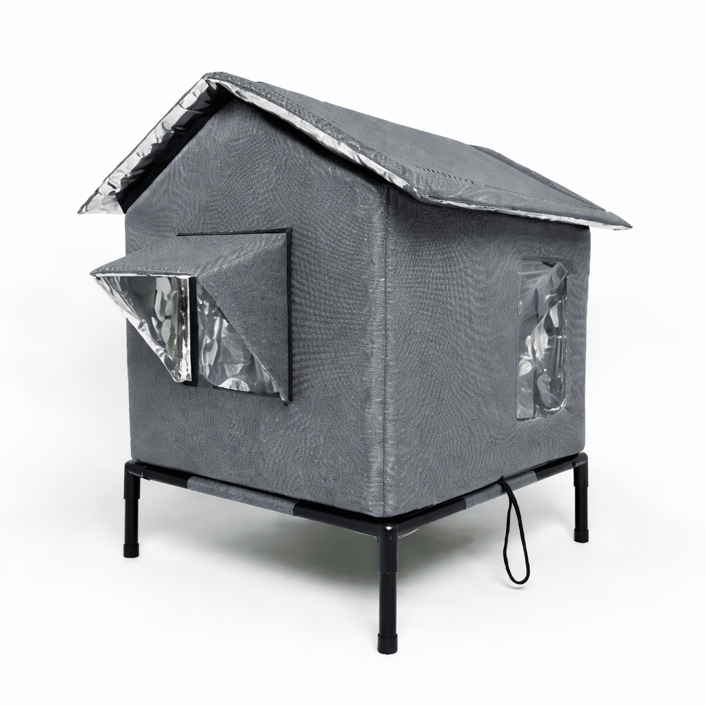 maison chat exterieur elevee isolee grise