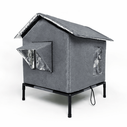 maison chat exterieur elevee isolee grise